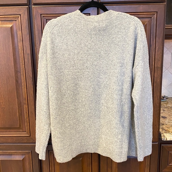 J. CREW Extra Soft Oversized Sweater - Picture 6 of 11